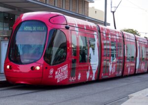 TOTAL COVERING D’UN TRAMWAY FRENCH TECH