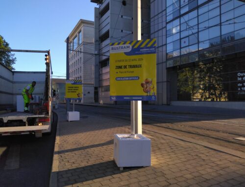 PANNEAU CHANTIER BUSTRAM