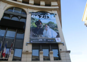 REMPLACEMENT BACHE SUR FACADE METROPOLE (2)