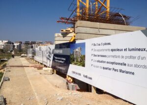 Palissade de chantier Kaufman & Broad pour le programme Atmosph'air à Parc Marianne – Montpellier